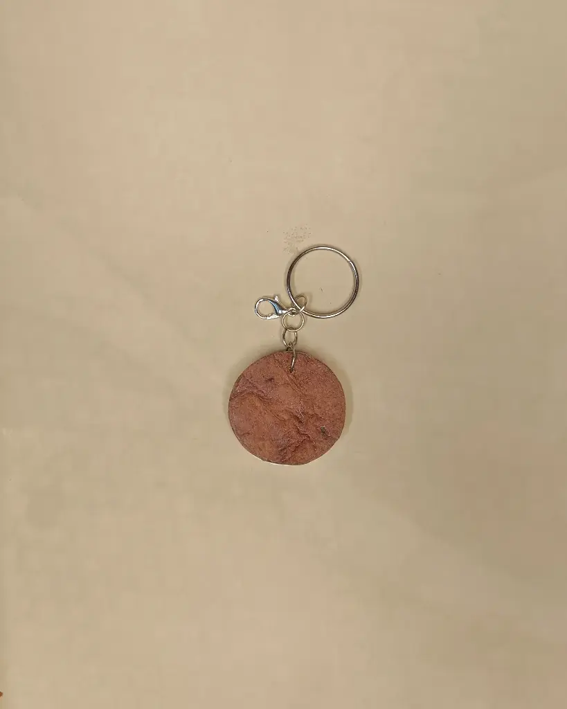 Circular note keychain 
